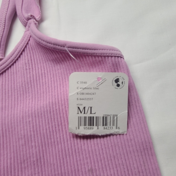 Free People Movement pink, ribbed, bralette with ruffled design, NWT, Size M/L - Picture 5 of 8